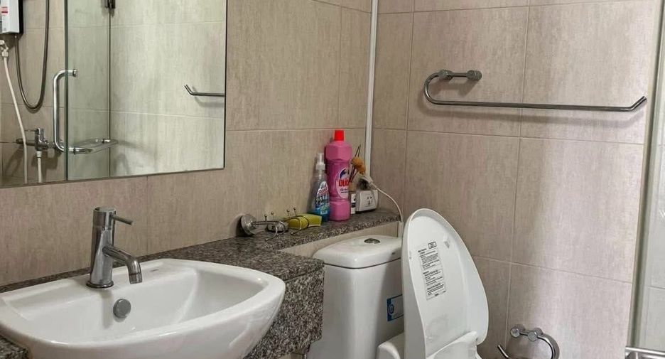 For rent 1 bed condo in Watthana, Bangkok