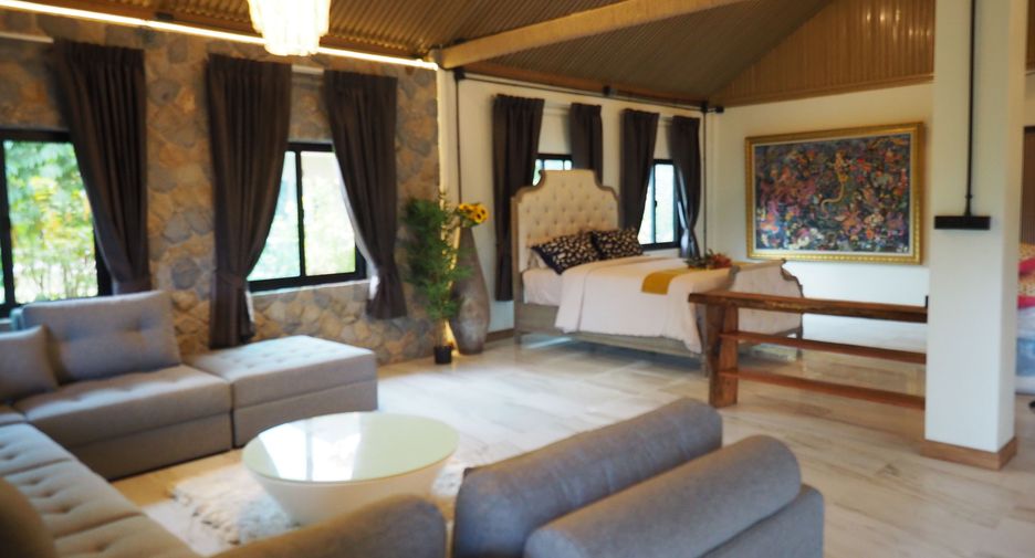 For rent 2 bedrooms villa in Mueang Phuket, Phuket