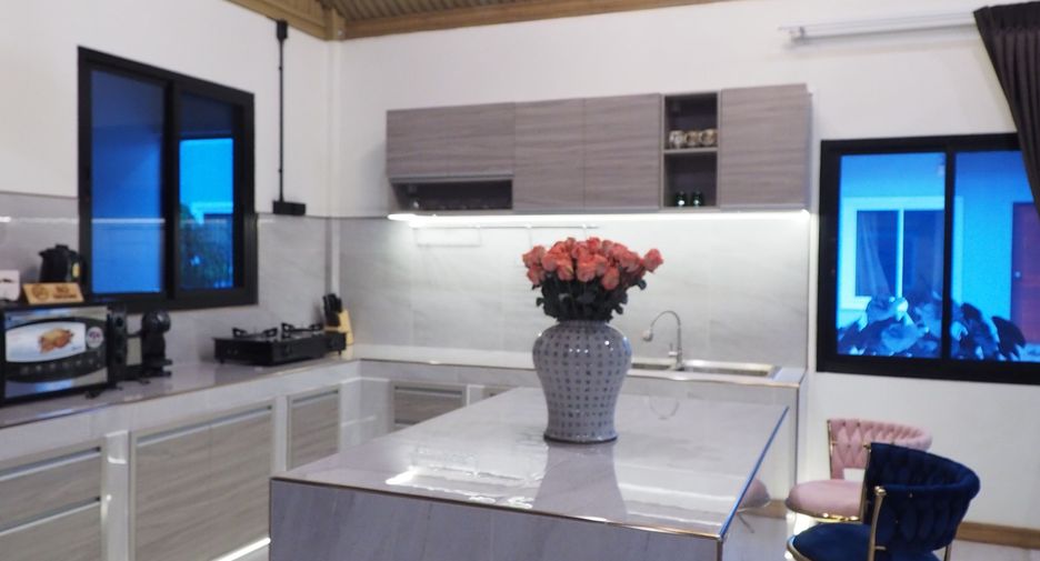 For rent 2 bedrooms villa in Mueang Phuket, Phuket