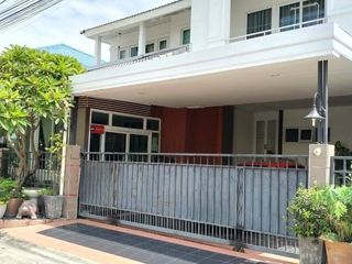 For sale 3 bedrooms house in Lat Krabang, Bangkok