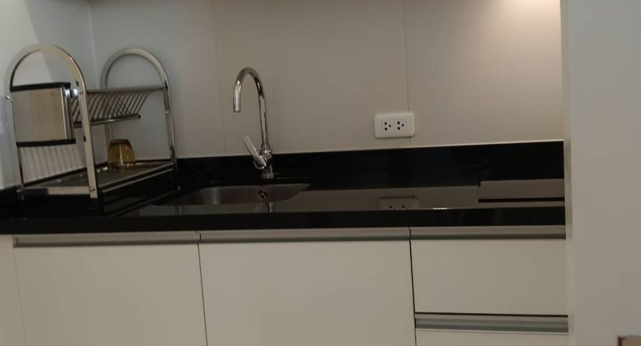 Wohnung zur Miete mit 2 Zimmer in Sathon, Bangkok