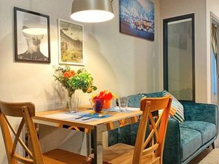 Condo en alquiler de 1 habitaciones en Bang Rak, Bangkok