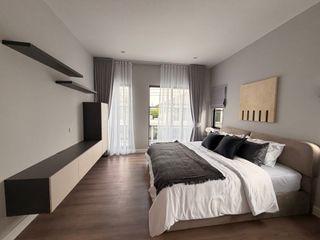 出租 4 卧室 独立屋 在 Bang Phli, Samut Prakan