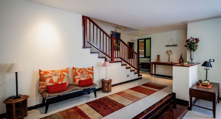 For rent 5 bedrooms villa in Thalang, Phuket