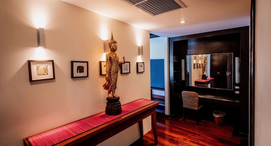 For rent 5 bedrooms villa in Thalang, Phuket