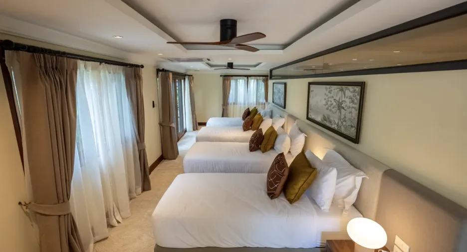 For sale 6 bedrooms villa in Thalang, Phuket