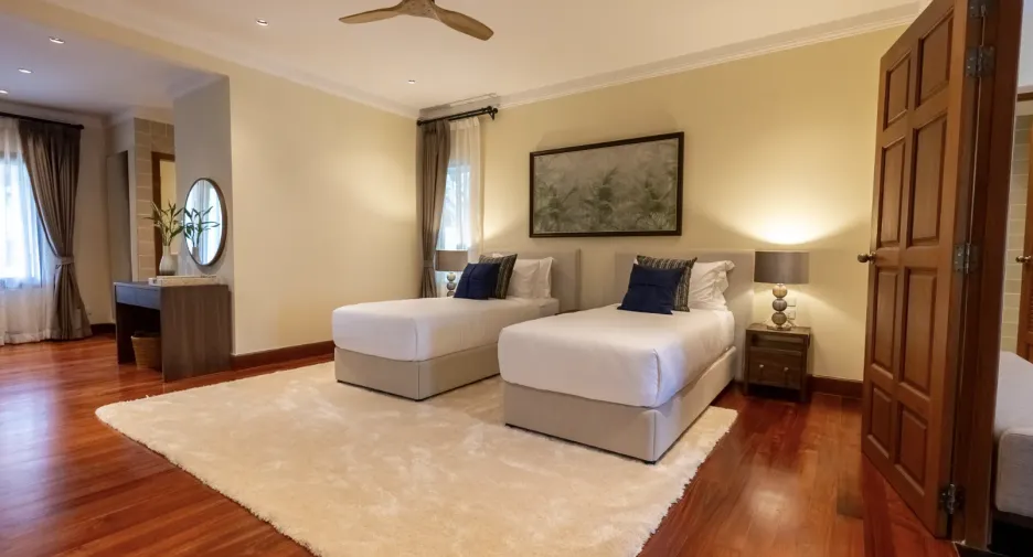 For sale 6 bedrooms villa in Thalang, Phuket