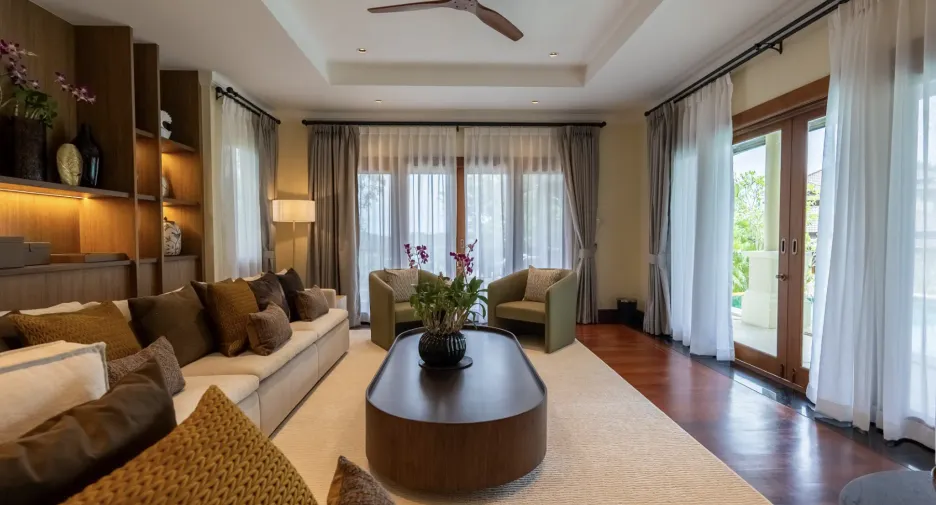 For sale 6 bedrooms villa in Thalang, Phuket
