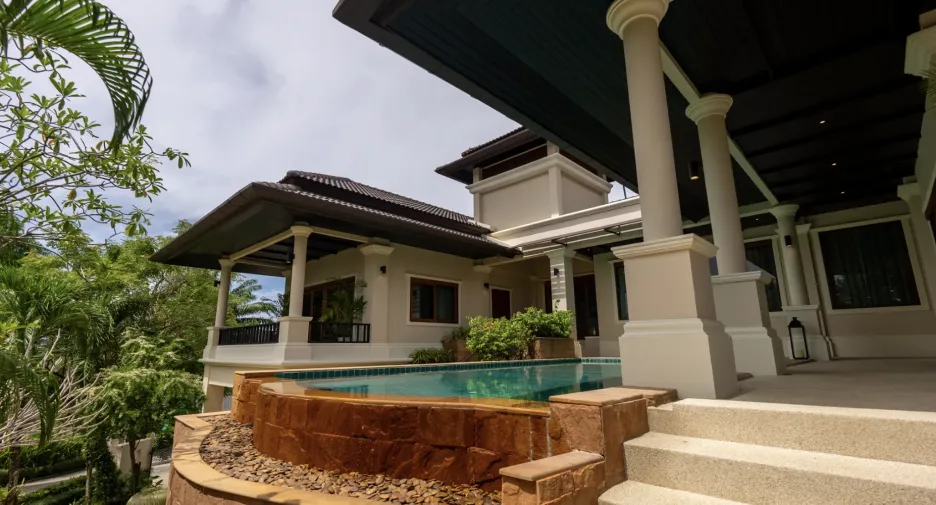 For sale 6 bedrooms villa in Thalang, Phuket