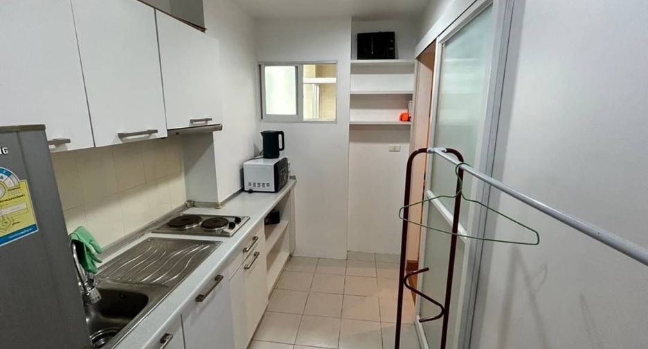 For sale 1 bed condo in Phaya Thai, Bangkok