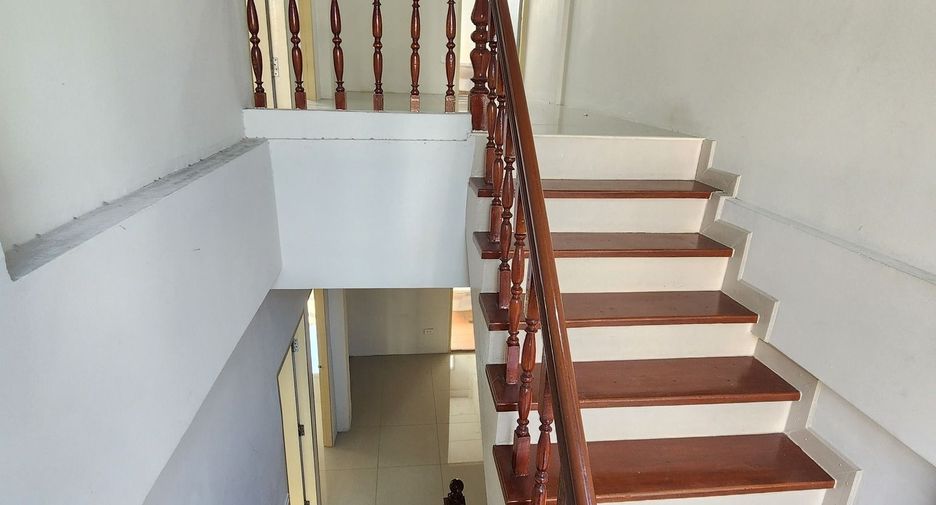 Reihenhaus zur Miete mit 4 Zimmer in Wang Thonglang, Bangkok
