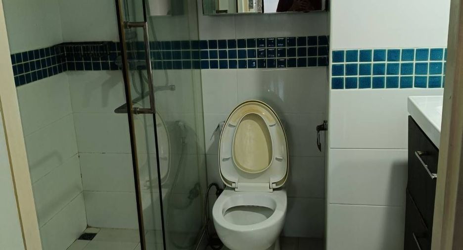 Condo en alquiler de 2 habitaciones en Watthana, Bangkok