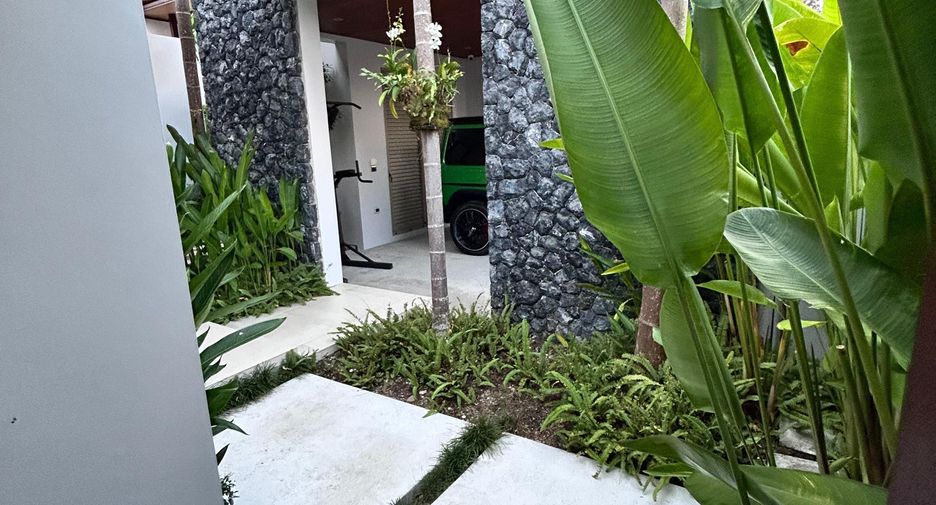 For sale 4 bedrooms villa in Thalang, Phuket