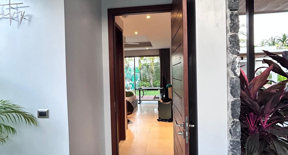 For sale 4 bedrooms villa in Thalang, Phuket