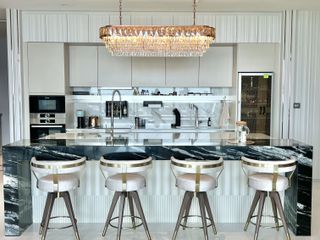 For sale 4 bedrooms condo in Pathum Wan, Bangkok