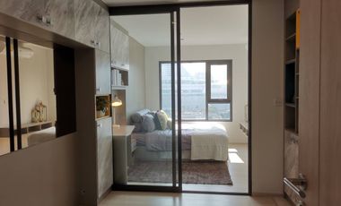 For rent 1 bed condo in Pathum Wan, Bangkok