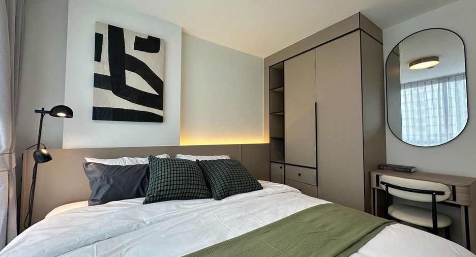 For rent 2 bedrooms condo in Phaya Thai, Bangkok