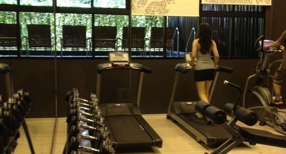 ขาย 2 ห้องนอน คอนโด ใน คลองเตย, กรุงเทพฯ