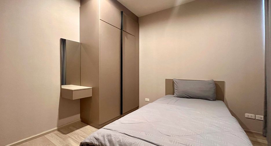 For rent 2 bedrooms condo in Bang Na, Bangkok