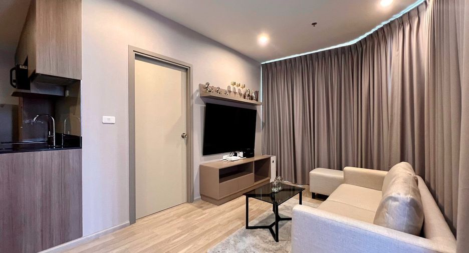 For rent 2 bedrooms condo in Bang Na, Bangkok