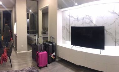 Wohnung zur Miete mit 1 Zimmer in Khlong Toei, Bangkok