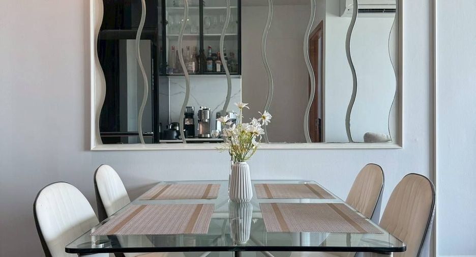 For sale 1 bed condo in Watthana, Bangkok