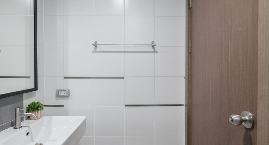 Condo en alquiler de 1 habitaciones en Watthana, Bangkok