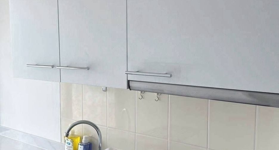 For sale 1 bed condo in Khlong Toei, Bangkok