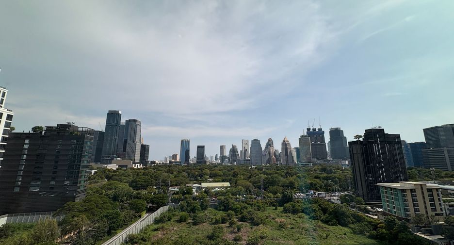 À vendre 2 chambres condo à Pathum Wan, Bangkok