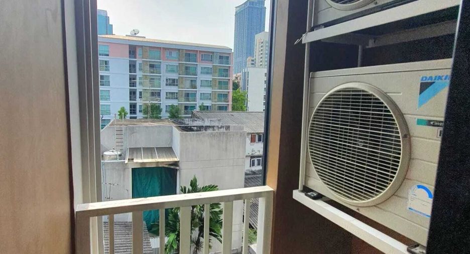 For rent 1 bed condo in Phaya Thai, Bangkok