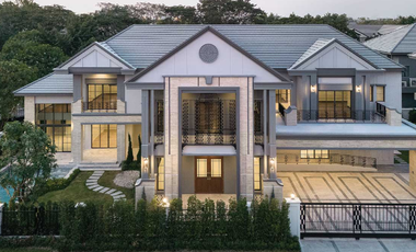 For sale 6 bedrooms house in Bang Khae, Bangkok