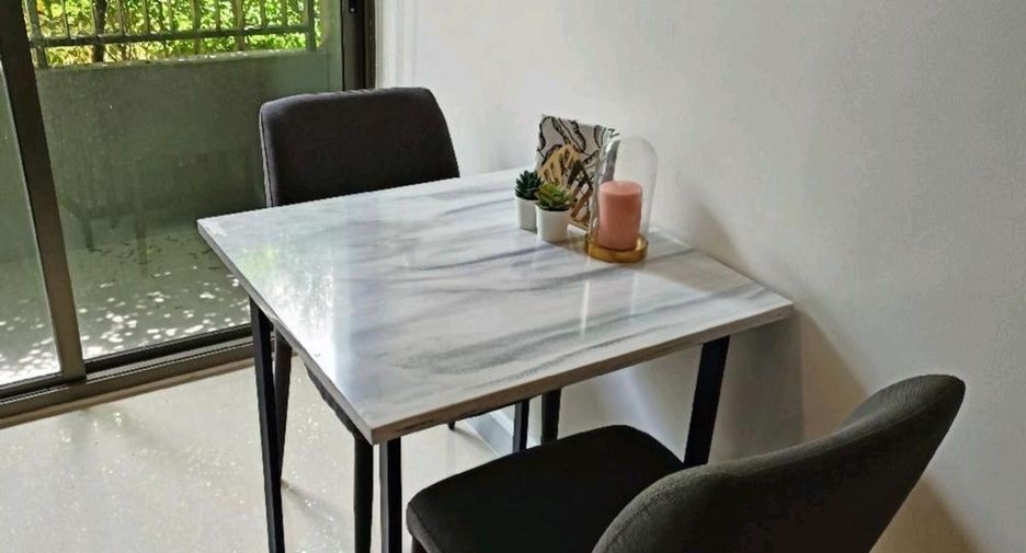 For sale 1 bed condo in Huai Khwang, Bangkok