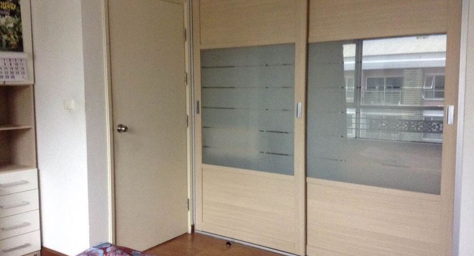 For sale 2 bedrooms condo in Phaya Thai, Bangkok