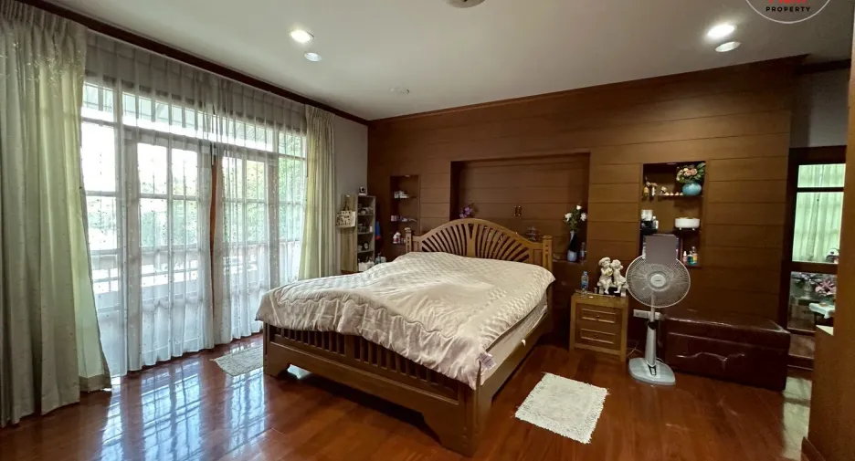 For sale 4 bedrooms office in Bang Phli, Samut Prakan