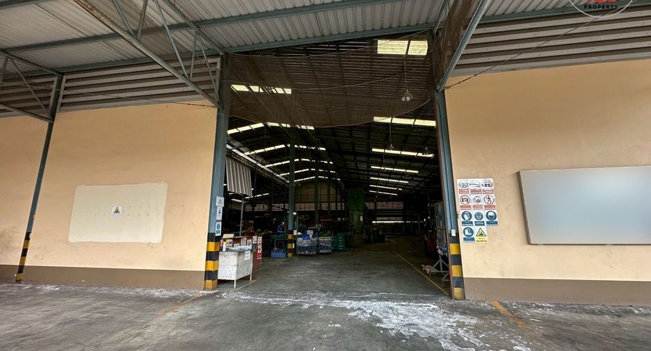For sale 4 ベッドルーム office in Bang Phli, Samut Prakan