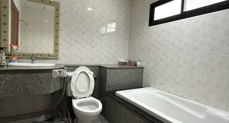 Haus zum Kauf und zur Miete mit 4 Zimmer in Kathu, Phuket