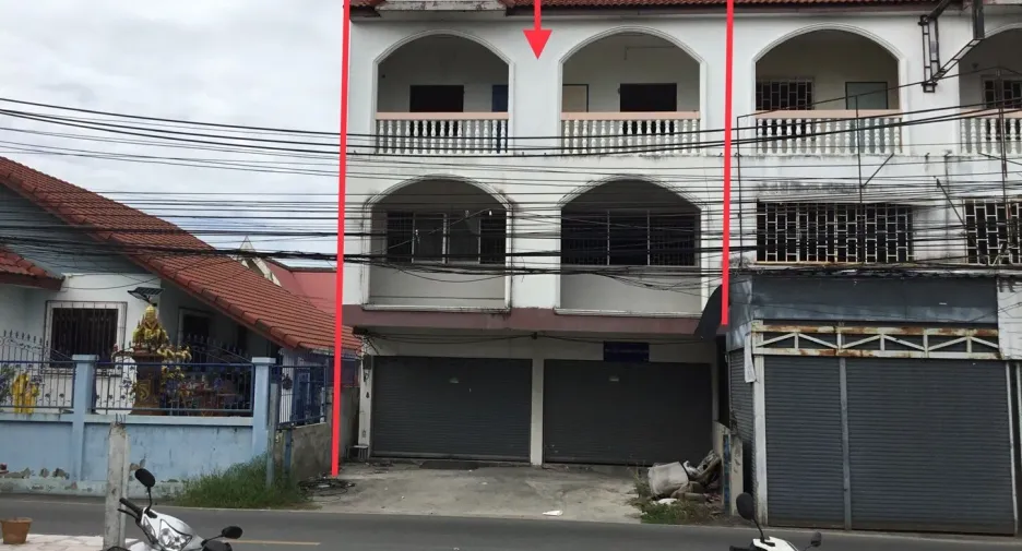 For sale 4 bedrooms retail Space in Mueang Samut Prakan, Samut Prakan