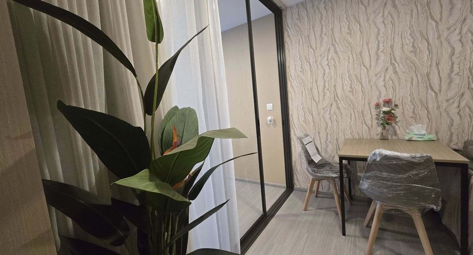 For rent 1 bed condo in Phra Khanong, Bangkok