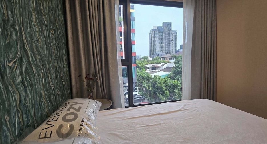 For rent 1 bed condo in Phra Khanong, Bangkok