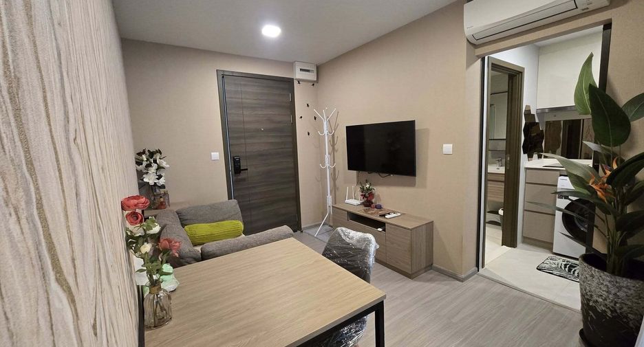 For rent 1 bed condo in Phra Khanong, Bangkok