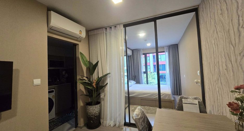 For rent 1 bed condo in Phra Khanong, Bangkok