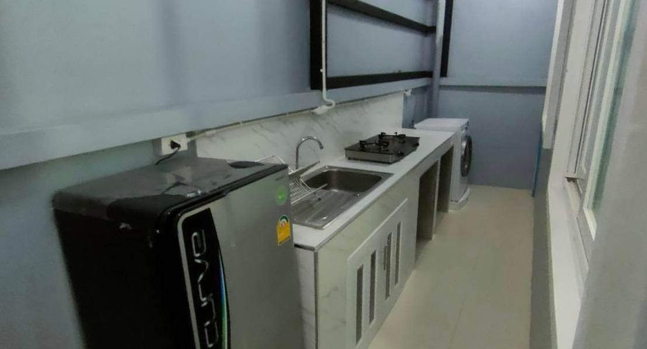 For rent 2 bedrooms townhouse in Mueang Phuket, Phuket