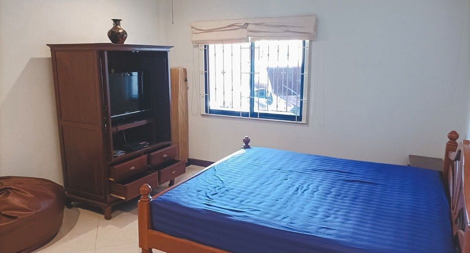 For sale 4 bedrooms villa in Thalang, Phuket