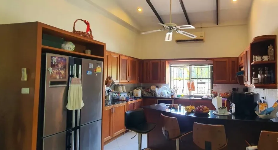 For sale 4 bedrooms villa in Thalang, Phuket