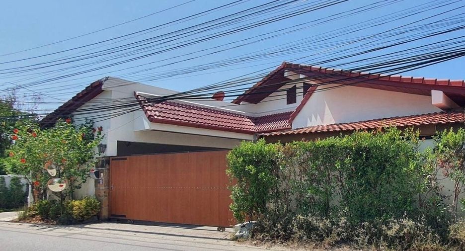 For sale 4 bedrooms villa in Thalang, Phuket
