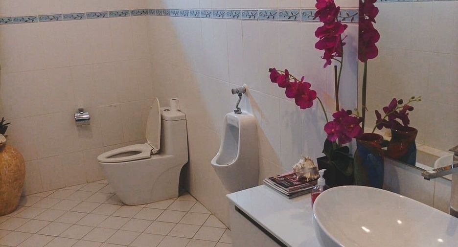 For sale 4 bedrooms villa in Thalang, Phuket