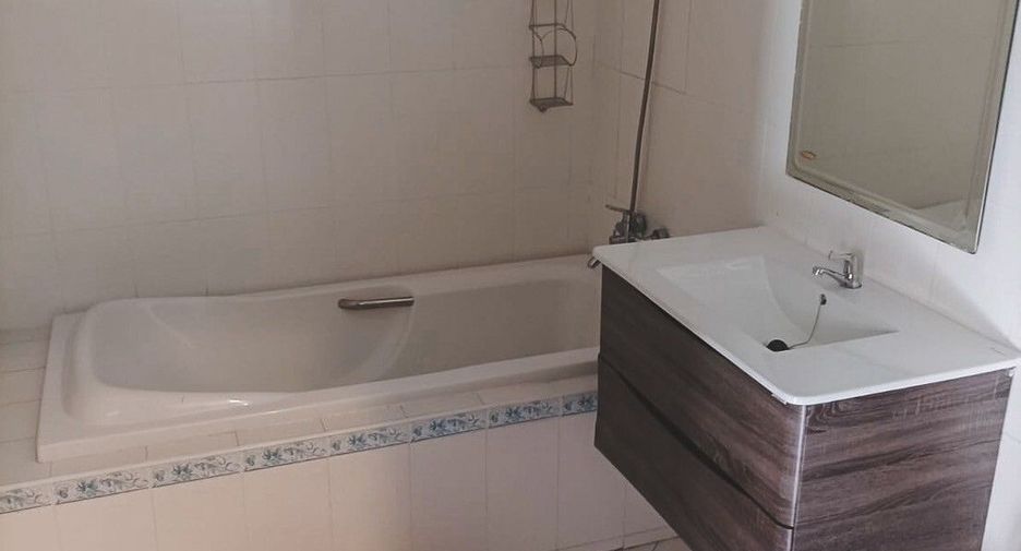 For sale 4 bedrooms villa in Thalang, Phuket
