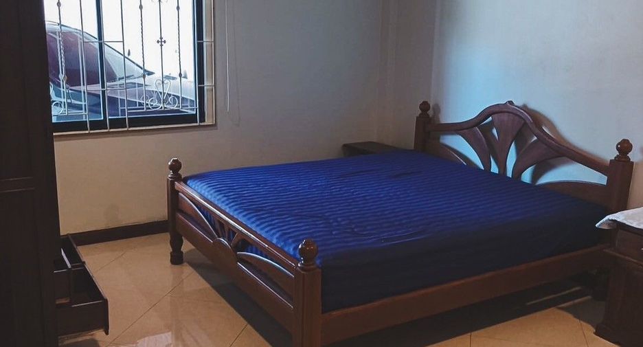 For sale 4 bedrooms villa in Thalang, Phuket