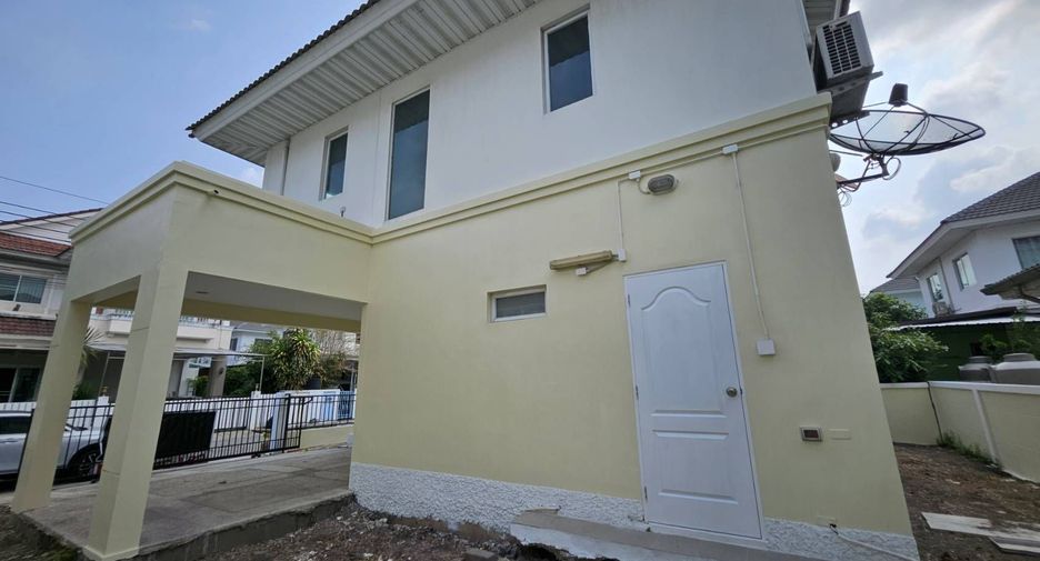 Casa en venta de 3 habitaciones en Lat Krabang, Bangkok