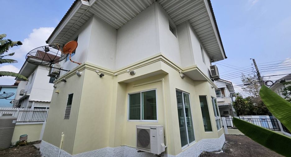 Casa en venta de 3 habitaciones en Lat Krabang, Bangkok